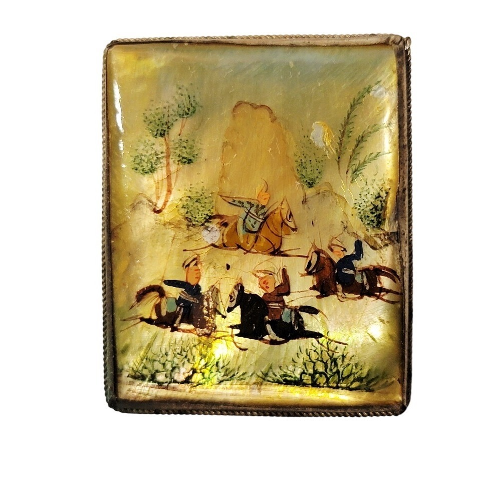 Vintage Hand-Painted Mother of Pearl Brooch Pin‎ Persian Horse Riders Silver